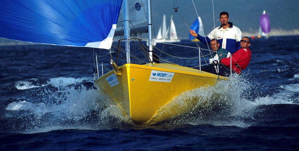 ufo 22 felci yacht design