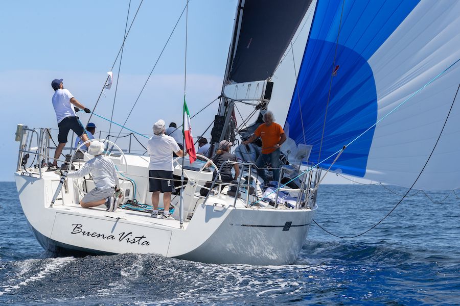 Buena Vista, l'ICE 62 di Luigi Pannarale con Alberto La Tegola al timone