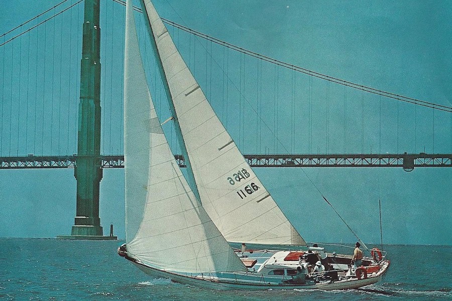 Classic Boat - Columbia 50