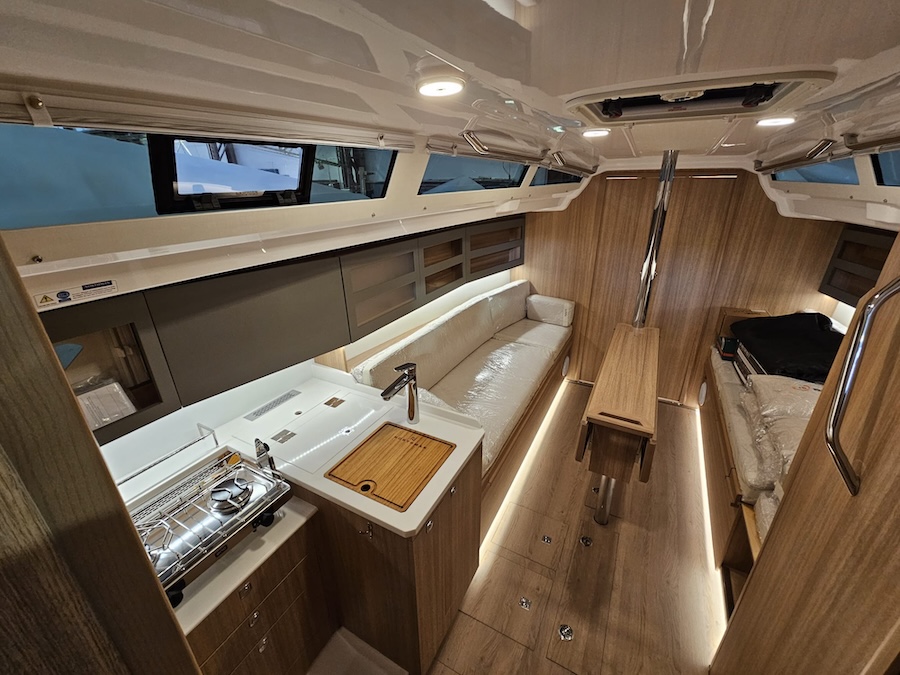Interior of Maxus 31